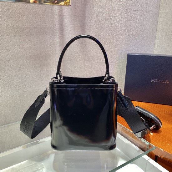 Prada glossy bucket bag 1BA319Panier handbag Prada glossy bucket bag 1BA319Panier handbag