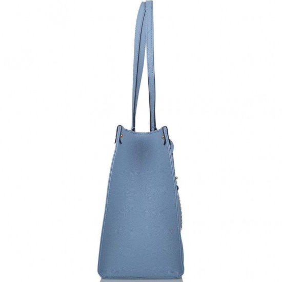 1Louis Vuitton Summer Blue By The Pool Empreinte Giant Monogram OnTheGo MM 1Louis Vuitton Summer Blue By The Pool Empreinte Giant Monogram OnTheGo MM